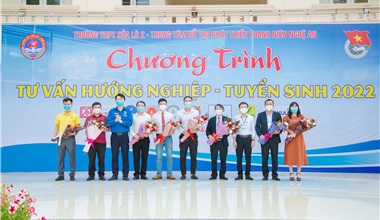 Trung tâm Hỗ trợ phát triển thanh niên tỉnh Nghệ An tổ chức chuỗi các hoạt động Ngày hội việc làm, Ngày hội tư vấn hướng nghiệp, tuyển sinh năm 2022